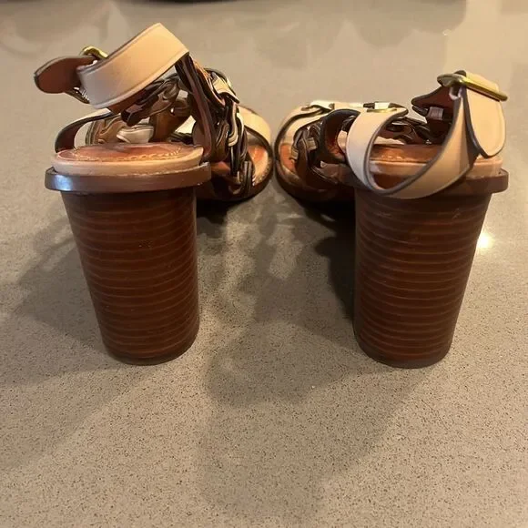 Coach Mid Heel Sandal Links, Size 10 - Picture 7 of 15